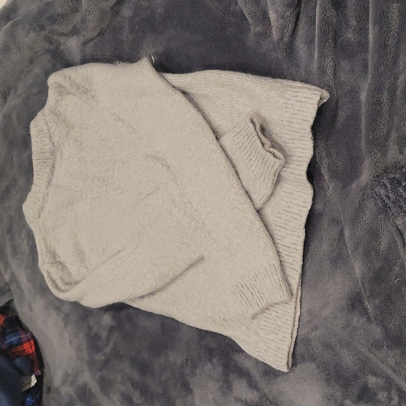 Girls Unicorn Sweater - Picture 3 of 3